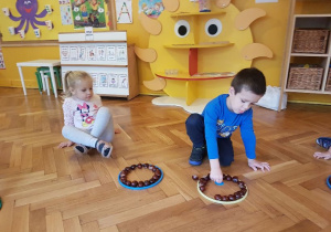 Zabawy z kasztanami
