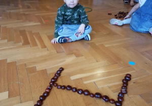 Zabawy z kasztanami