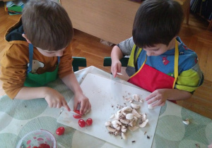 pieczemy pizzę