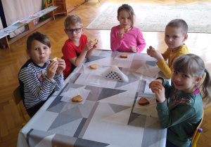Zjadamy nasze "zlepianki".