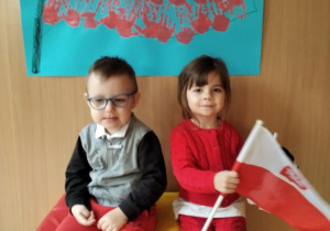 Dzieci z flagą