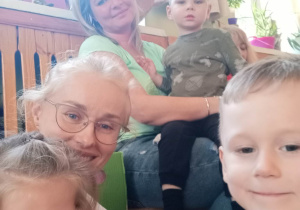Dzieci z p. Izą i Mel.