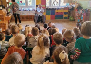 Dzieci poznają instrumenty