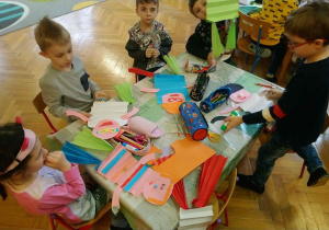 projektowania strojów karnawałowych