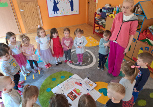 Śpiewamy hymn