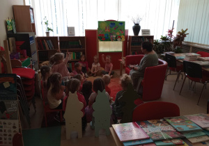 W bibliotece
