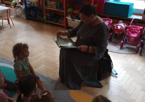 Odwiedziny pani bibliotekarki
