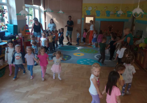 Taneczne zabawy z grupą I