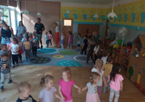 Taneczne zabawy z grupą I
