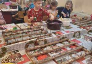 W fabryce bombek