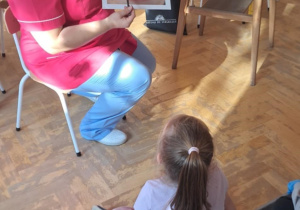 Wizyta pani dentystki