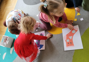 Zabawy z okazji Dnia Kolorowej Skarpetki