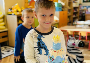 Dzieci świętują urodziny