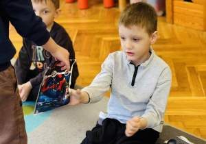 Dzieci świętują urodziny Damiana