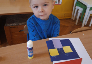 zabawy z figurami geometrycznymi