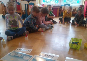 układamy pingwinki na pod obok za itd...