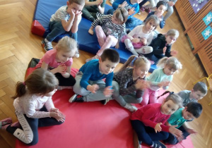 Oglądamy przedstawienie teatralne