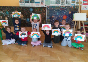 tęczowo nam i plastycznie
