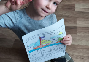 grupa trzecia podczas wykonywania zadań o stoczni gdańskiej