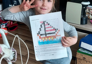grupa trzecia podczas wykonywania zadań o stoczni gdańskiej