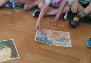zabawy z dinozaurami