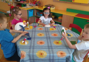dinusiowo i plastycznie