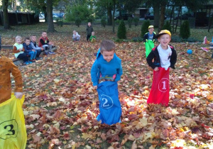 wyścig w workach