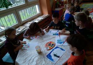 Dzieci zamieniają sie we francuskich malarzy