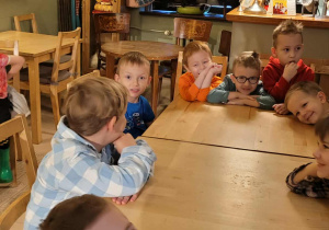 Dzieci z wizytą w Baśniowej Kawiarence