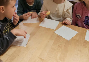 Dzieci z wizytą w Baśniowej Kawiarence