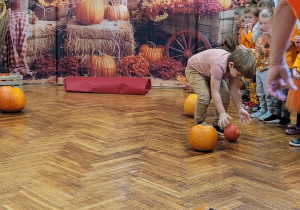 Zabawy ruchowe z dynią