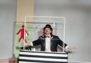 Pokaz baniek mydlanych