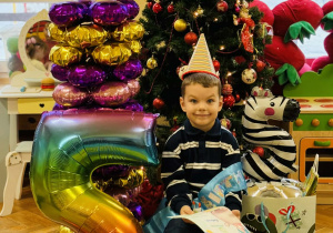 Dzieci świętują urodziny