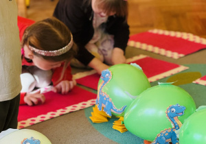 Balonowe dinodoświadczenia