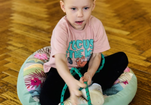 Wiosenne zabawy z bajką