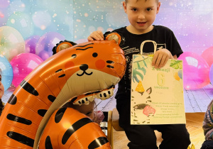 Dzieci świętują urodziny