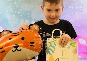 Dzieci świętują urodziny