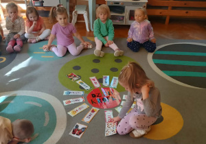 Dzieci na zajęciach