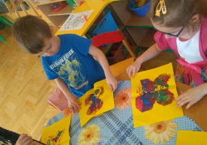 barwne motyle - prace dzieci
